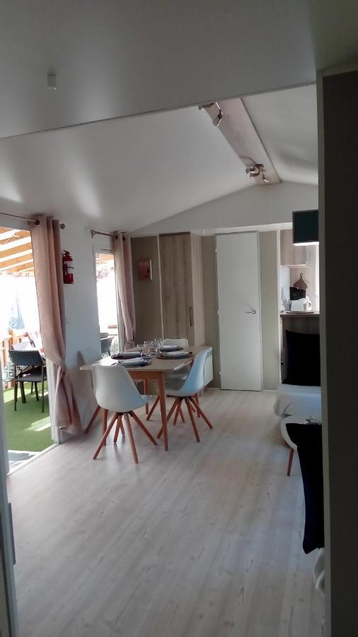 Camping Le Montourey Azur 78 Hotel Fréjus Buitenkant foto